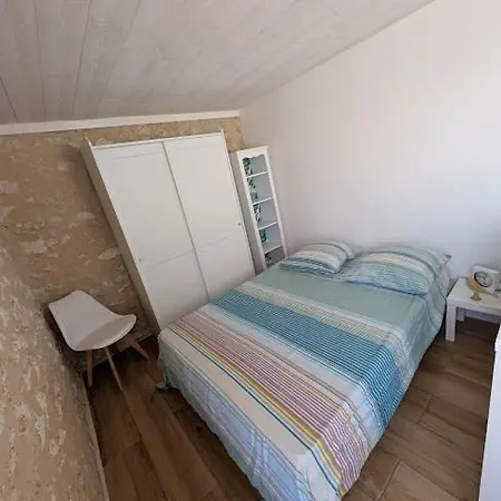 4 Couchages Avec Piscine Et Lacs Sainte-Radegonde (Gironde)